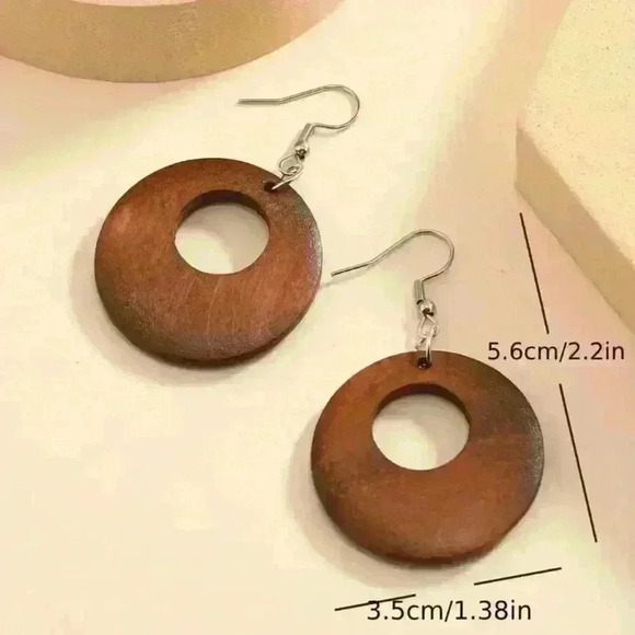 Hollow Round Shape Brown Color Dangle Earrings - Picture 3 of 3